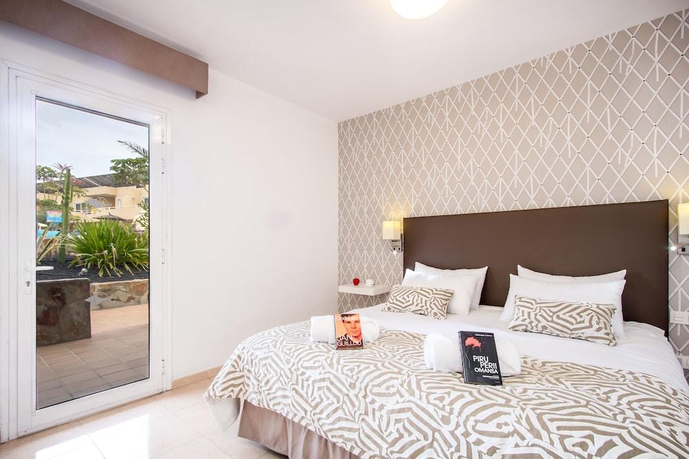 Hotel Arena Suite Коральео Экстерьер фото